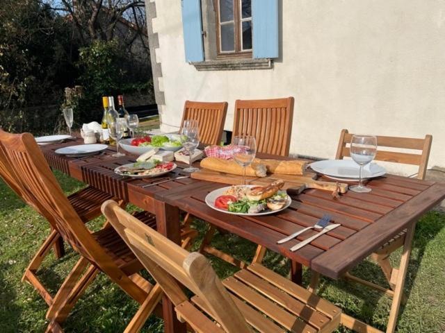 Beautiful Cottage With Private Plunge Pool/Hot Tub - 40 Mins From Puy Du Fou La Chapelle-Saint-Etienne Esterno foto